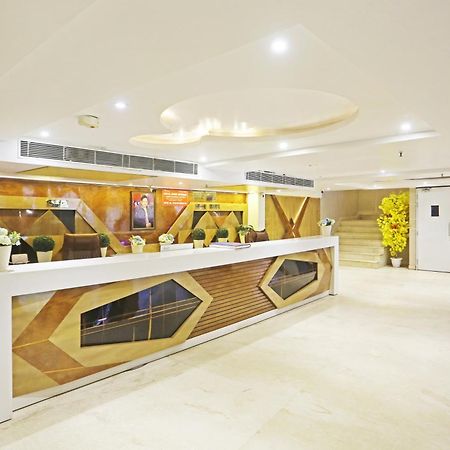 Hotel Aman Imperial Just A Minute Away From New Delhi Railway Station And Connaught Place Exterior photo