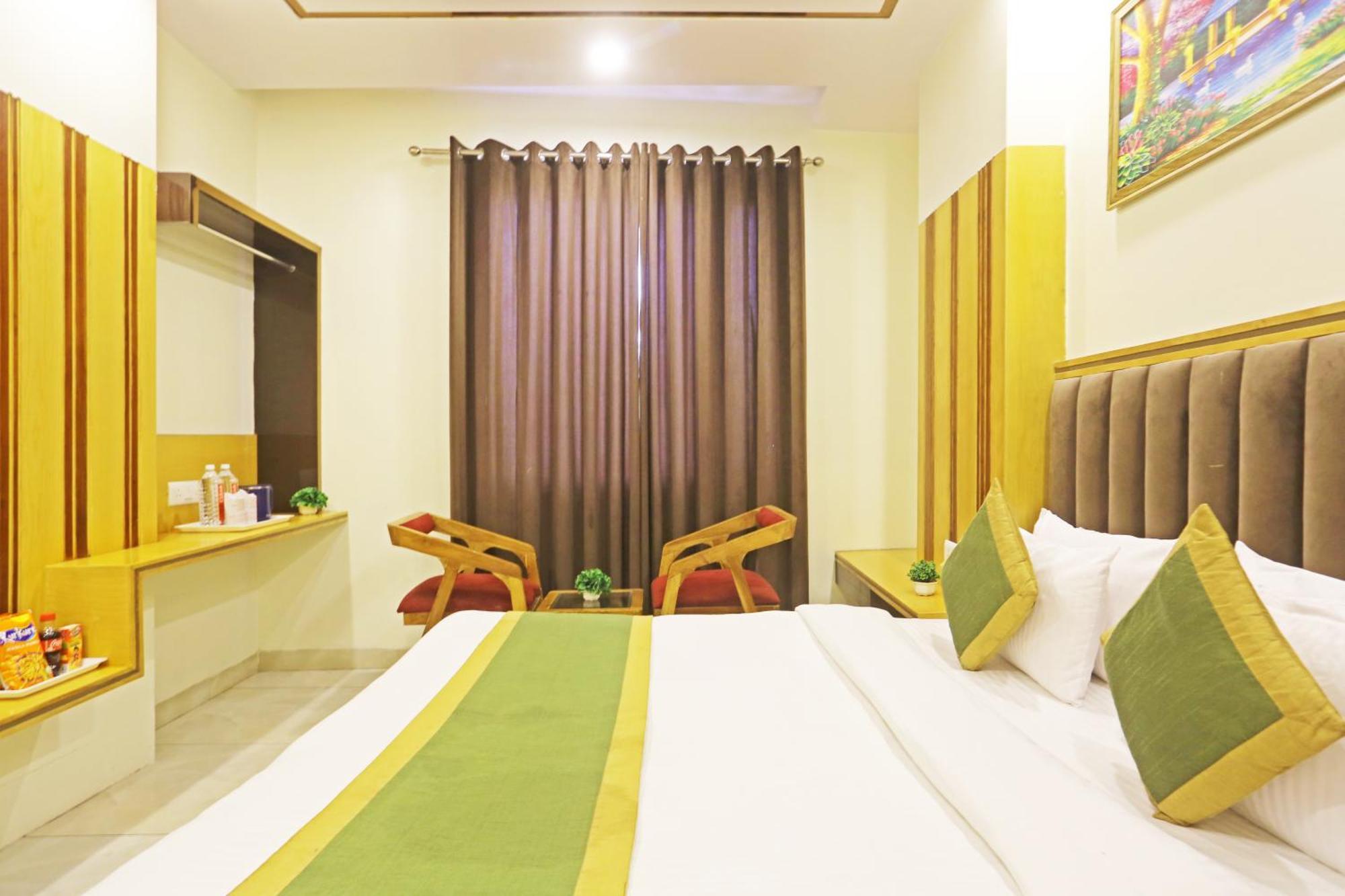 Hotel Aman Imperial Just A Minute Away From New Delhi Railway Station And Connaught Place Exterior photo