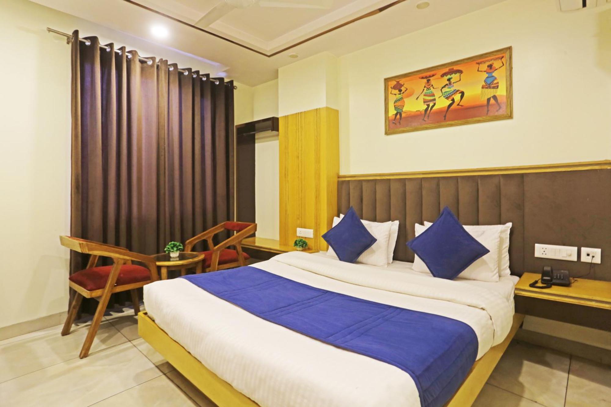 Hotel Aman Imperial Just A Minute Away From New Delhi Railway Station And Connaught Place Exterior photo