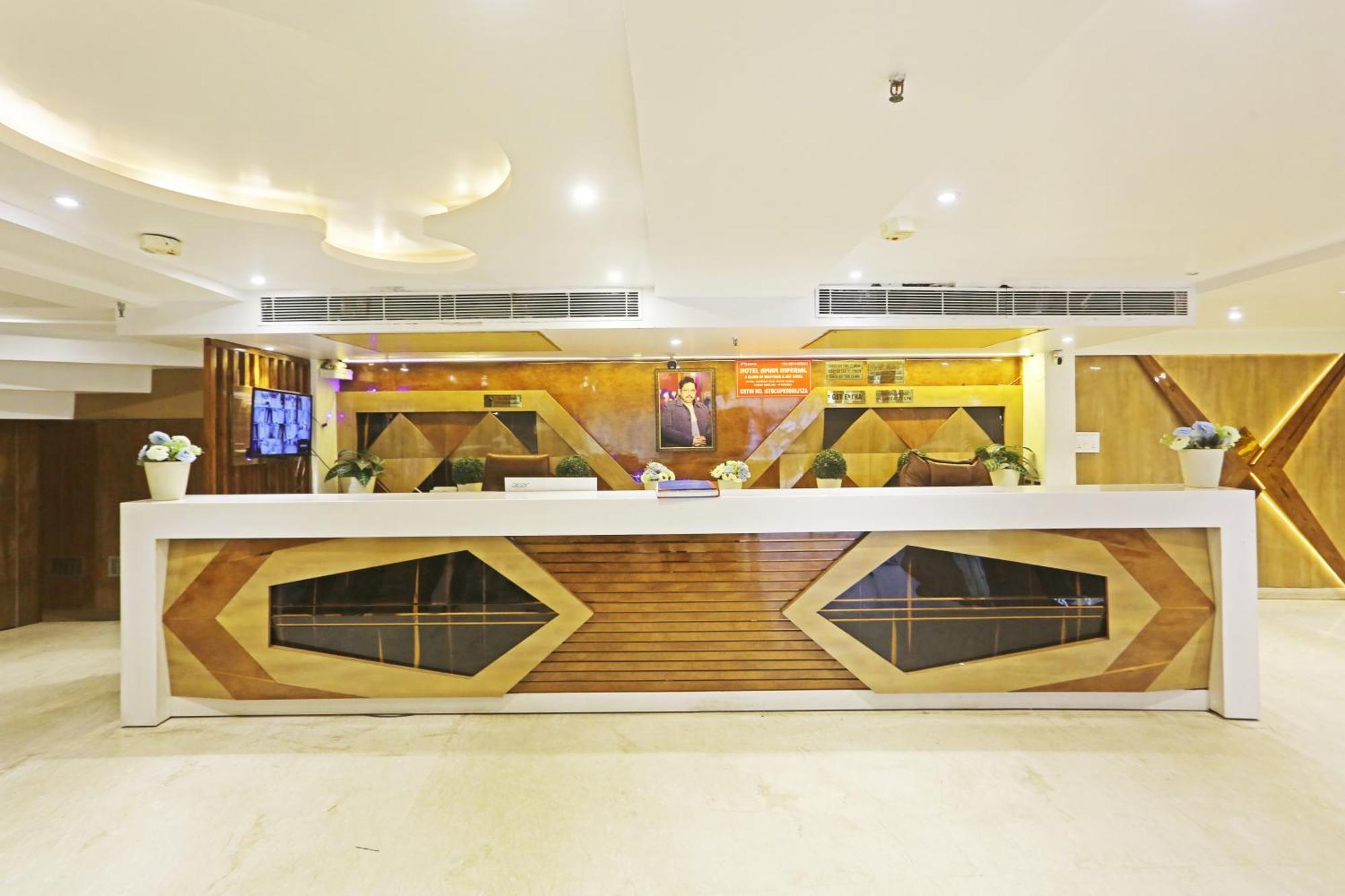Hotel Aman Imperial Just A Minute Away From New Delhi Railway Station And Connaught Place Exterior photo