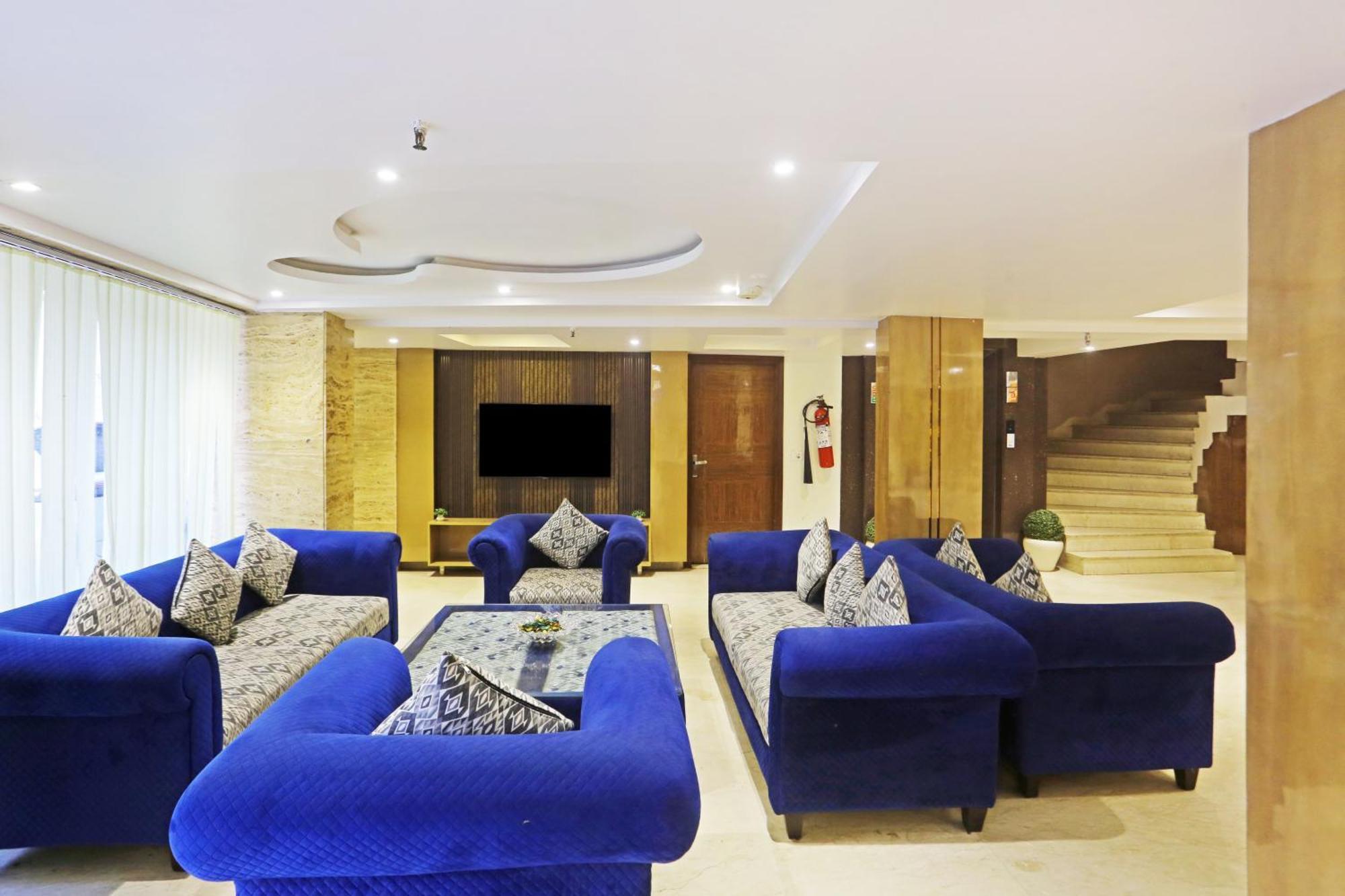 Hotel Aman Imperial Just A Minute Away From New Delhi Railway Station And Connaught Place Exterior photo