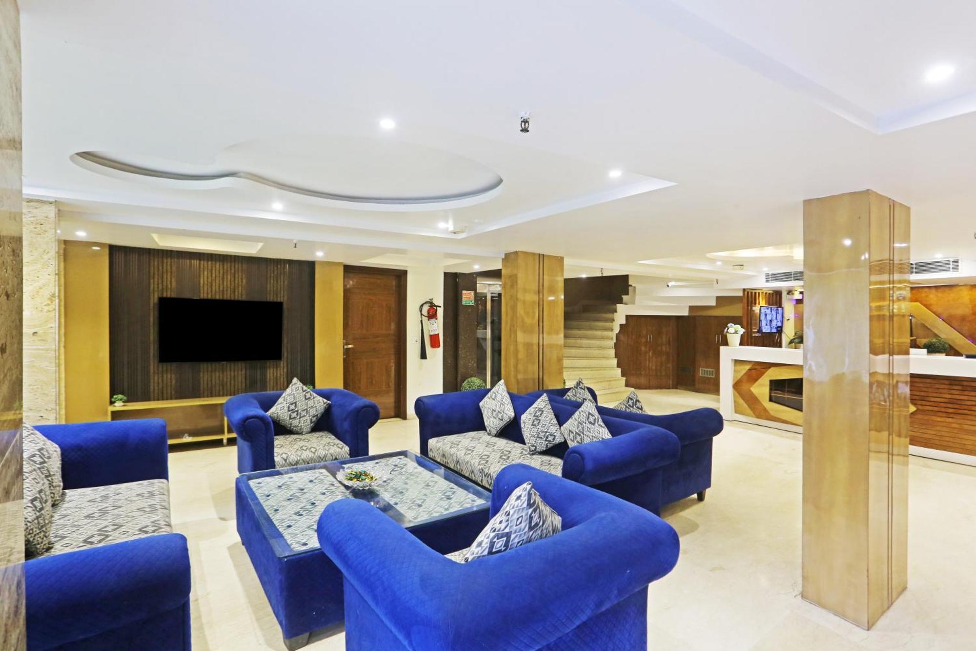 Hotel Aman Imperial Just A Minute Away From New Delhi Railway Station And Connaught Place Exterior photo
