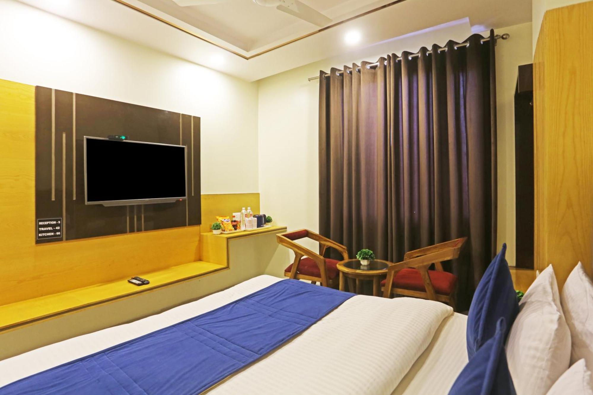 Hotel Aman Imperial Just A Minute Away From New Delhi Railway Station And Connaught Place Exterior photo