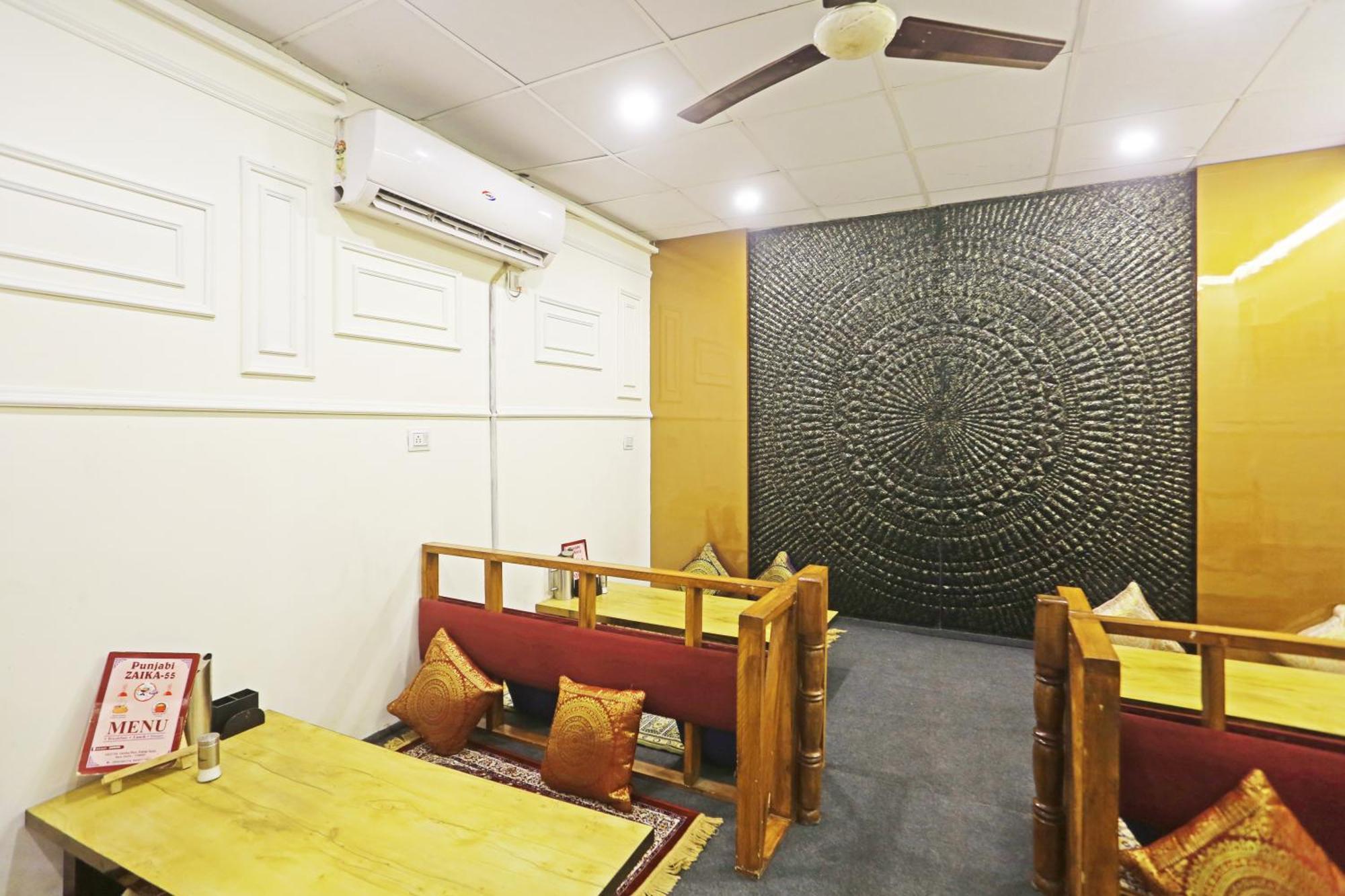 Hotel Aman Imperial Just A Minute Away From New Delhi Railway Station And Connaught Place Exterior photo
