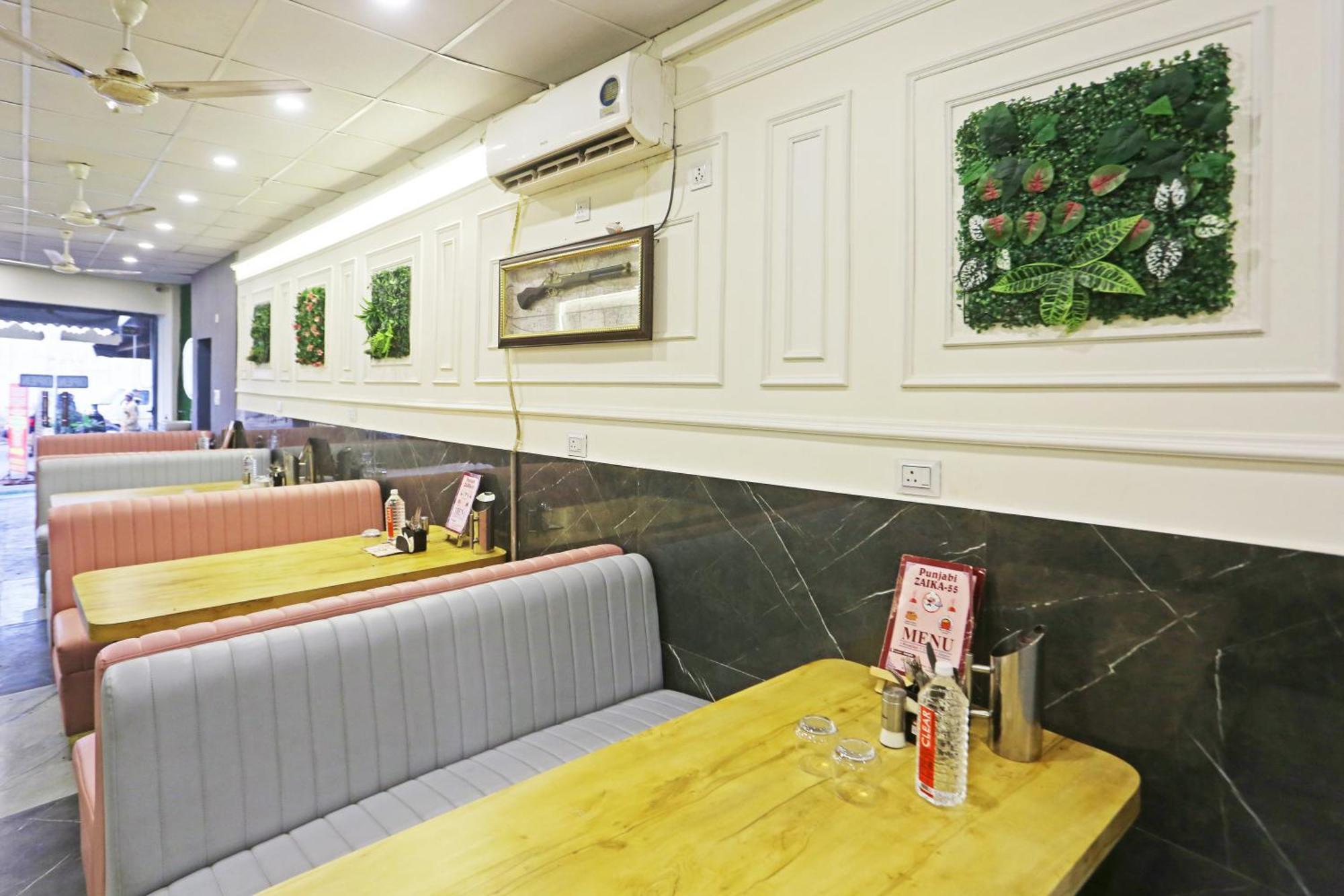 Hotel Aman Imperial Just A Minute Away From New Delhi Railway Station And Connaught Place Exterior photo