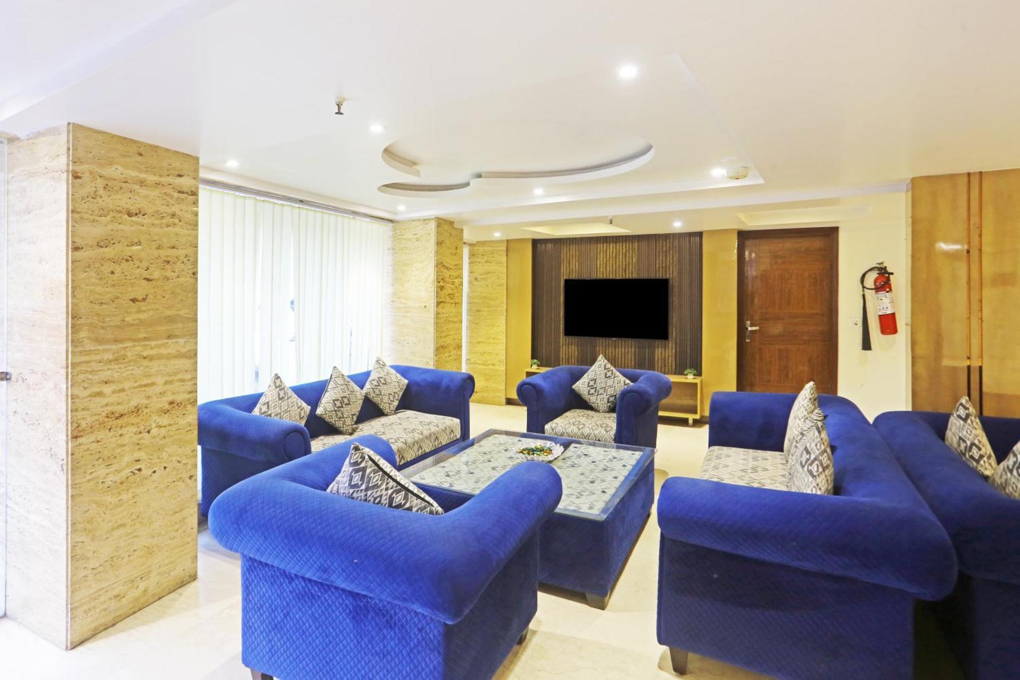 Hotel Aman Imperial Just A Minute Away From New Delhi Railway Station And Connaught Place Exterior photo