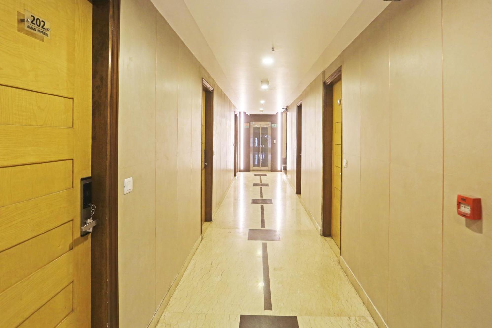 Hotel Aman Imperial Just A Minute Away From New Delhi Railway Station And Connaught Place Exterior photo