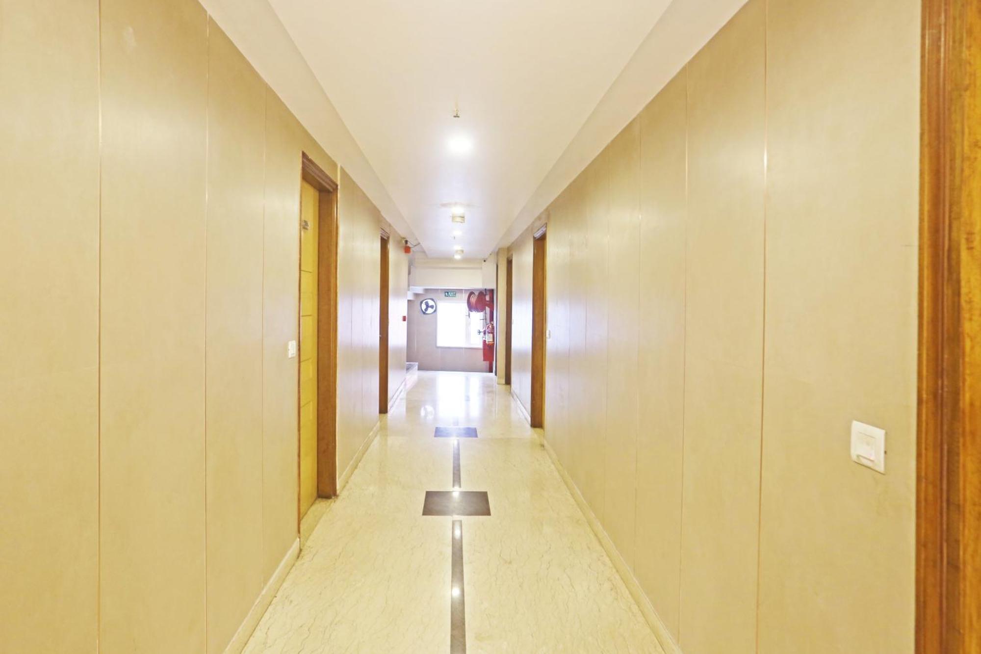 Hotel Aman Imperial Just A Minute Away From New Delhi Railway Station And Connaught Place Exterior photo